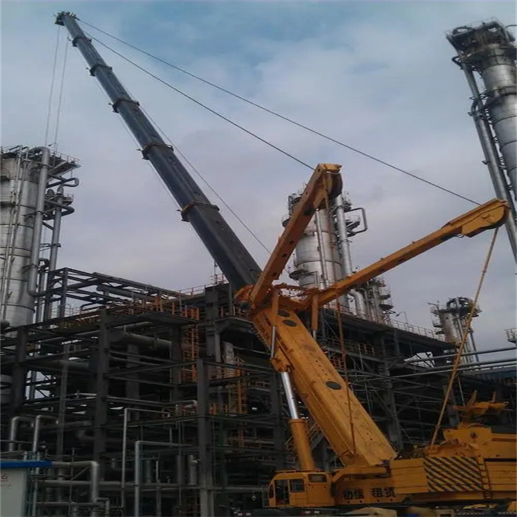 江夏吊板房的吊车